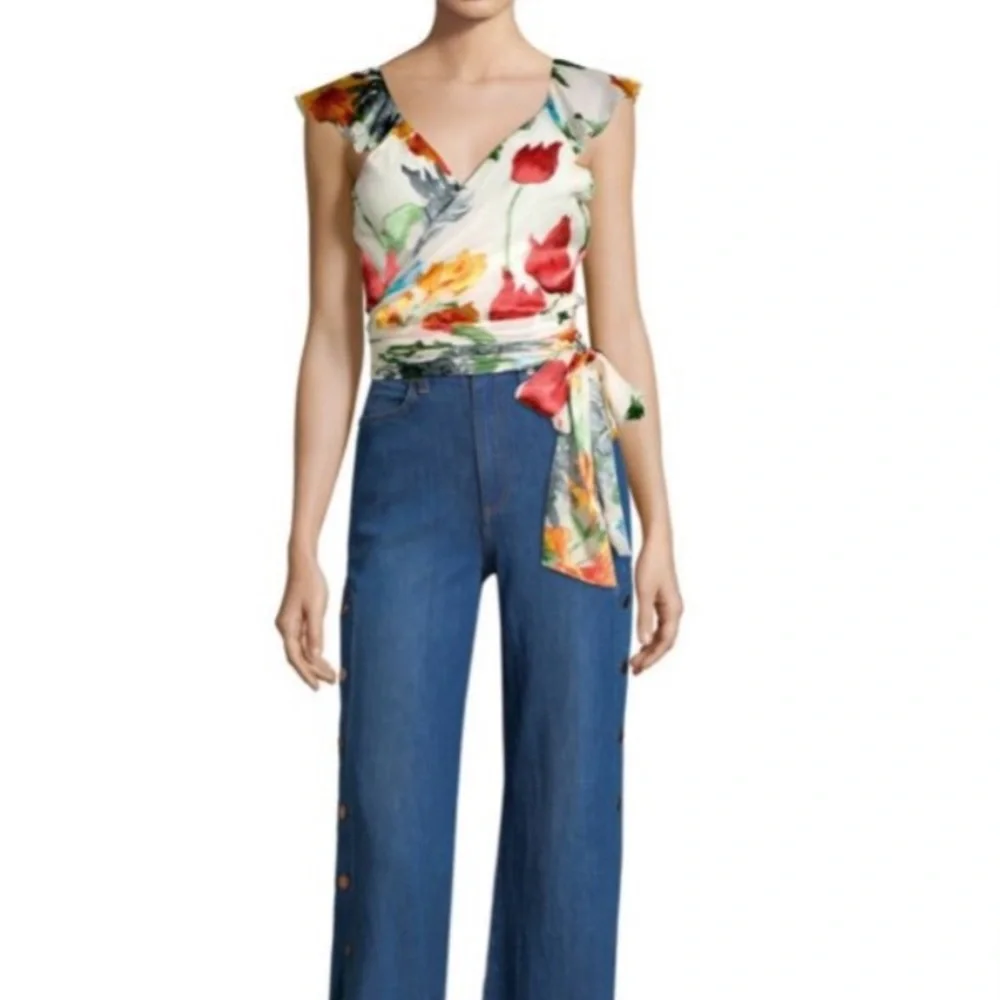 Alice + Olivia Nicole Floral Print Cold Shoulder Wrap Top Size 2 - Picture 4 of 9